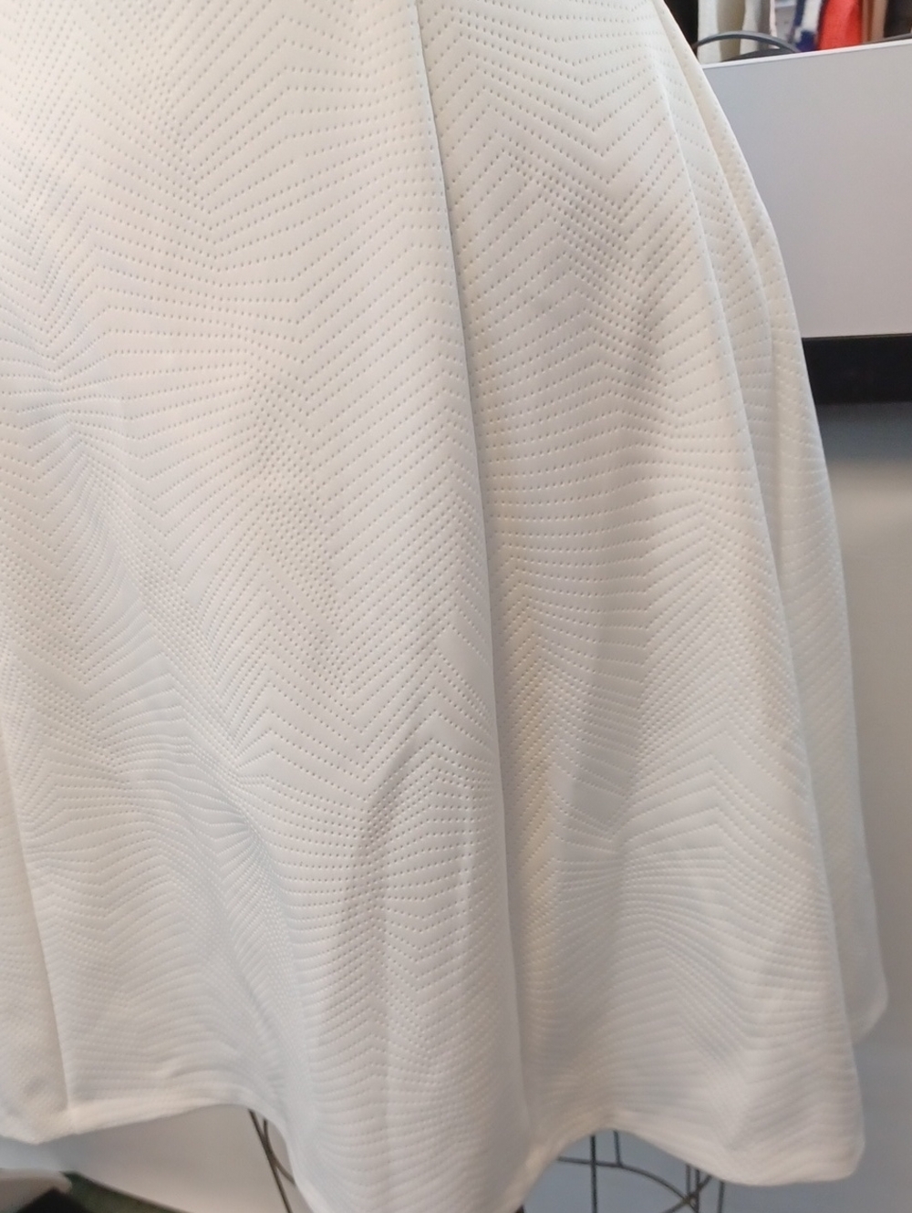 Guess White Swing Rockabilly Dress NWT - Picture 10 of 10